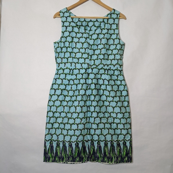 Lilly Pulitzer Evie Dress Sz 8 Medium Shift Pockets Blue Tassel Print Preppy - Picture 2 of 5